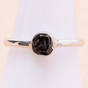 Šungit prsten stříbro Ag 925 R1893 - 57 mm (US 8), 1,3 g