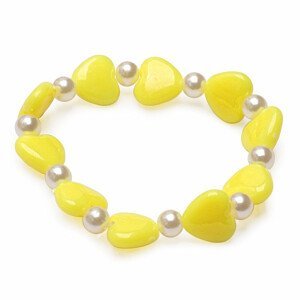 Dětský náramek ze žlutých srdíček s perličkami - obvod cca 15 až 18 cm