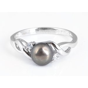 Stříbrný prsten s pravou perlou a čirými zirkony SVLR0160S69P354
