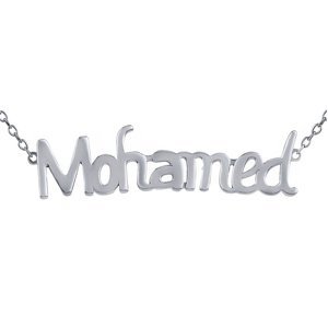 Stříbrný řetízek se jménem Mohamed