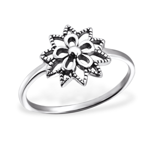 OLIVIE - stříbrný prsten 0142 Velikost prstenů: 6 (EU: 51 - 53) Ag 925, 1,5 g.