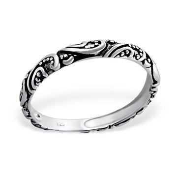 OLIVIE Stříbrný oxidovaný prsten 0653 Velikost prstenů: 5 (EU: 47 - 50) Ag 925; ≤1,6 g.