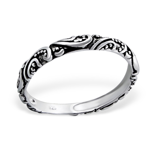 OLIVIE Stříbrný oxidovaný prsten 0653 Velikost prstenů: 6 (EU: 51 - 53) Ag 925; ≤1,6 g.