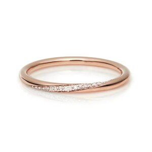 OLIVIE Stříbrný prstýnek ROSE 8814 Velikost prstenů: 8 (EU: 57-58) Ag 925; ≤1,1 g.