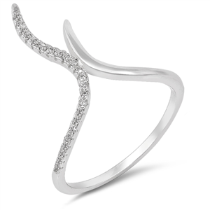 OLIVIE Stříbrný prsten se zirkony 1911 Velikost prstenů: 5 (EU: 47 - 50) Ag 925; ≤1,54 g.