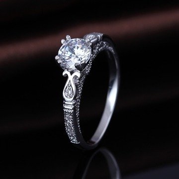 OLIVIE Stříbrný prsten 2182 Velikost prstenů: 5 (EU: 49-50) Ag 925; ≤1,9 g.