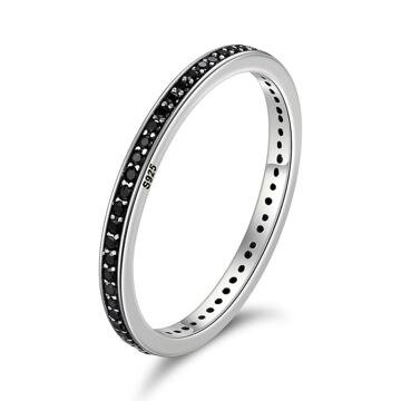 OLIVIE Stříbrný prsten ČERNÝ ZIRKON 4709 Velikost prstenů: 6 (EU: 51-53) Ag 925; ≤1,2 g.