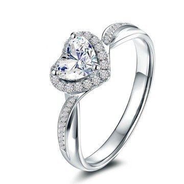 OLIVIE Stříbrný prsten SRDCE 5419 Velikost prstenů: 5 (EU: 49-50) Ag 925; ≤2,3 g.