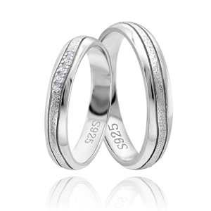 OLIVIE Snubní stříbrný prsten HARMONY 5923 Velikost prstenů: 10 (EU: 62-64), Pohlaví: Dámské Ag 925; ≤2,5 g.