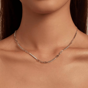 OLIVIE Stříbrný dámský náhrdelník 7214 Ag 925; ≤4,3 g.
