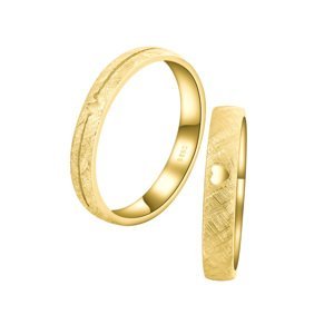 OLIVIE Snubní stříbrný prsten TLUKOT SRDCE GOLD 7480 Velikost prstenů: 10 (EU: 62-64), Pohlaví: Pánské Ag 925; ≤2,2 g.