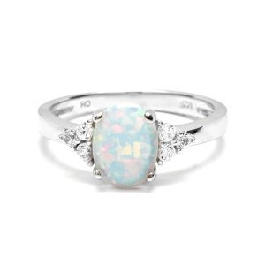 Aranys Stříbrný prsten s bílým opálem Ruly, 64 05035