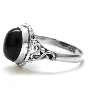 Aranys Stříbrný prsten onyx, 56 15869