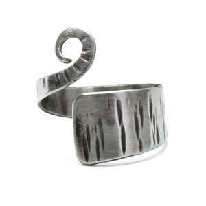 Aranys Autorský ocelový prsten, univerzální velikost 16023