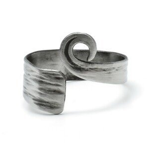 Aranys Autorský ocelový prsten, univerzální velikost 16024