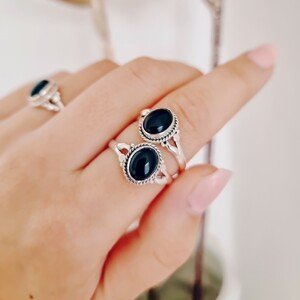 Aranys Stříbrný prsten onyx, 64 54981