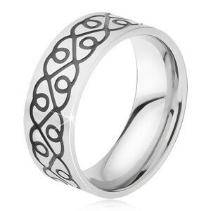 Prsten z chirurgické oceli - lesklá obroučka, černý ornament ze srdcí - Velikost: 70