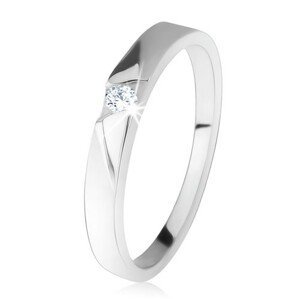Lesklý prsten s čirým zirkonem, šikmé broušené pásy, ze stříbra 925 - Velikost: 51