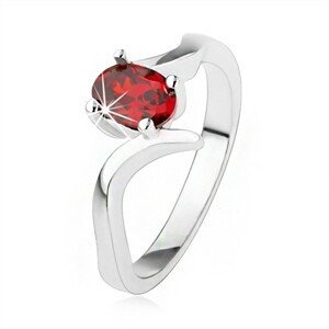 Elegantní prsten ze stříbra 925, rubínově červený zirkon, zvlněná ramena - Velikost: 50
