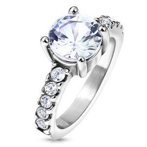 Ocelový prsten stříbrné barvy - výrazný kubický zirkon, linie kubických zirkonů - Velikost: 51