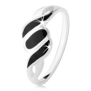 Stříbrný 925 prsten, hladká ramena, šikmé linie a ovál, černý onyx - Velikost: 49