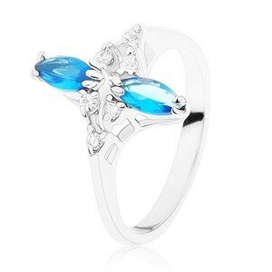 Prsten ve stříbrném odstínu, lesklá zvlněná ramena, modré a čiré zirkony - Velikost: 51