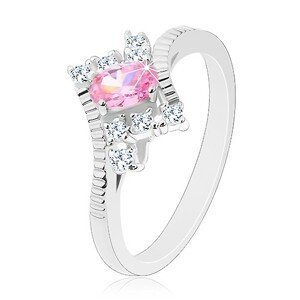 Prsten ve stříbrném odstínu s vroubkovanými rameny, růžový ovál, čiré zirkony - Velikost: 55