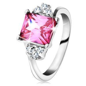 Třpytivý prsten ve stříbrném odstínu, obdélníkový zirkon v růžové barvě - Velikost: 49