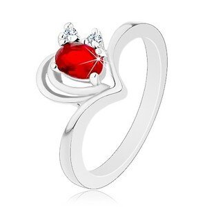 Lesklý prsten ve stříbrné barvě, obrys srdíčka, červeno-čiré zirkonky - Velikost: 53