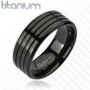 Černý prsten z titanu se třemi tenkými zářezy, vysoký lesk, 8 mm - Velikost: 67