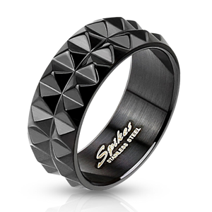 Prsten z černé chirurgické oceli s broušeným povrchem, 8 mm - Velikost: 59