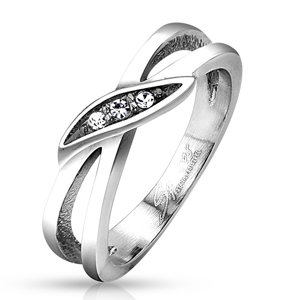 Prsten z oceli 316L  stříbrné barvy, rozdělená ramena, čiré zirkony - Velikost: 53