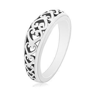 Prsten ze stříbra 925, vyřezávané srdíčkovité ornamenty, černá patina - Velikost: 58