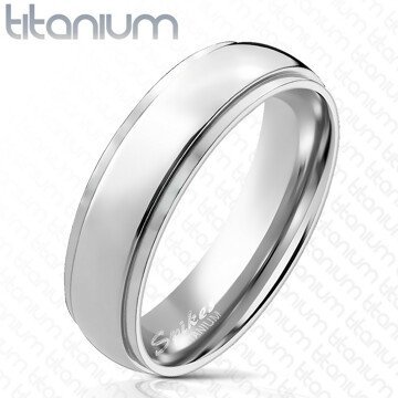 Titanový prsten ve stříbrném odstínu - zrcadlově lesklý pás uprostřed, 6 mm - Velikost: 54