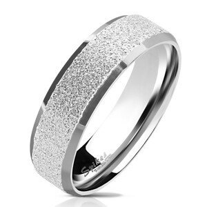 Prsten z oceli s pískovaným pásem - zkosené lesklé okraje, 6 mm - Velikost: 65