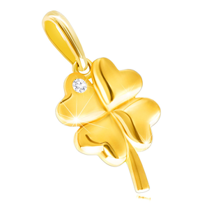 Diamantový přívěsek ze žlutého 14K zlata - čtyřlístek s blýskavým briliantem