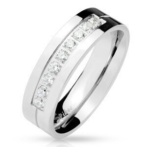 Ocelový prsten stříbrné barvy, devět čirých zirkonů v zářezu, lesklý povrch, 6 mm - Velikost: 55