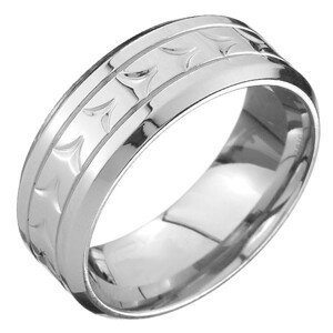 Prsten z oceli - obroučka, V zářezy uprostřed a dvě linie rýh - Velikost: 59