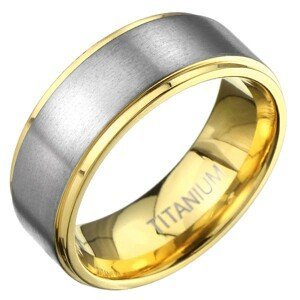 Titanový prsten ve zlaté barvě s matným stříbrným pásem - Velikost: 57