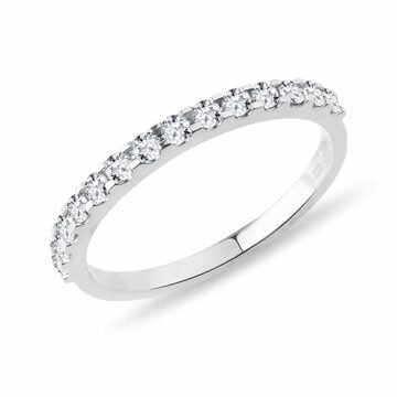 Diamantový snubní prsten z bílého zlata KLENOTA