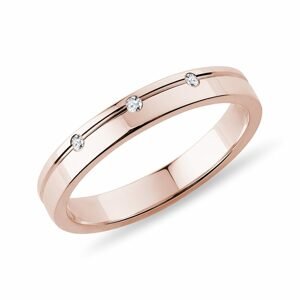 Dámský snubní prsten se třemi diamanty z růžového zlata KLENOTA