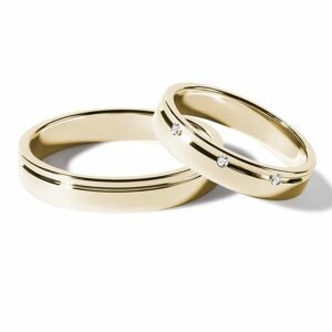 Souprava snubních prstenů s diamanty ze žlutého zlata KLENOTA