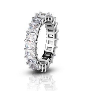 Emporial stříbrný rhodiovaný prsten Křišťálový klenot MA-MR1004-SILVER Velikost: 6 (EU: 51-53)