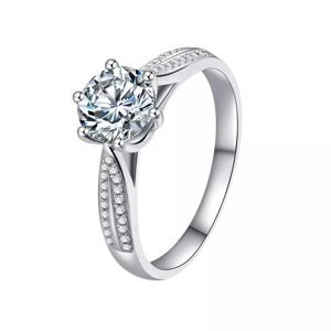 Royal Fashion stříbrný prsten HA-XJZ007-SILVER-MOISSANITE-ZIRCON Velikost: 5 (EU: 49-50)