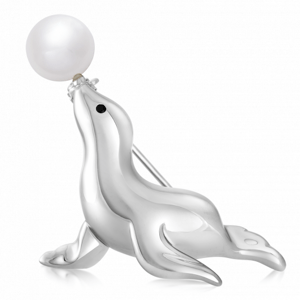 SOFIA stříbrná brož tuleň se sladkovodní perlou WWPS170152BH-1