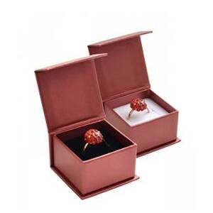 Šperky4U Dárková krabička na prsten červená, magnetické zavírání - KR0318-RD